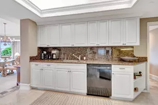 300 SE 5th Ave, Boca Raton, FL 33432 - Photo 12
