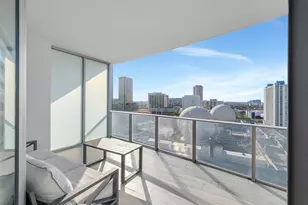 851 NE 1st Ave, Miami, FL 33132 - Photo 18