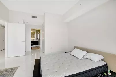851 NE 1st Avenue #1604, Miami, FL 33132 - Photo 12