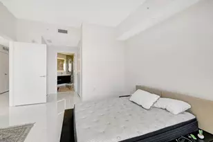 851 NE 1st Ave, Miami, FL 33132 - Photo 12