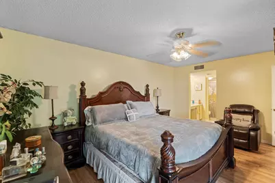 3100 NW 46th Street #107, Oakland Park, FL 33309 - Photo 18