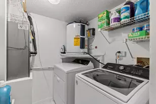 3100 NW 46th St, Oakland Park, FL 33309 - Photo 40
