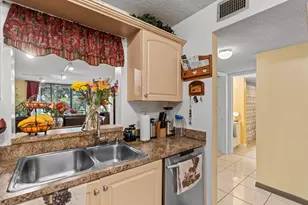3100 NW 46th St, Oakland Park, FL 33309 - Photo 10