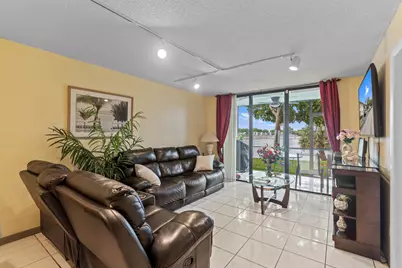 3100 NW 46th Street #107, Oakland Park, FL 33309 - Photo 16