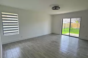 158 Cordoba Cir, Royal Palm Beach, FL 33411 - Photo 6