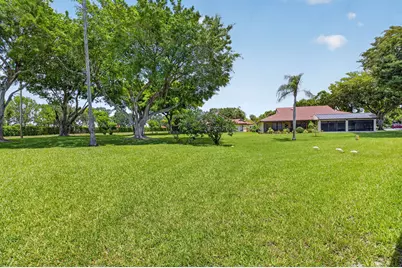 10939 Roebelini Palm Court #A, Boynton Beach, FL 33437 - Photo 32