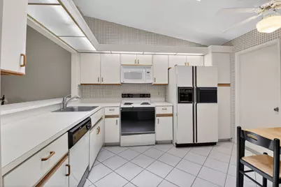 10939 Roebelini Palm Court #A, Boynton Beach, FL 33437 - Photo 14