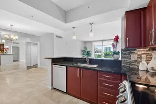 403 S Sapodilla Ave, West Palm Beach, FL 33401 - Photo 14