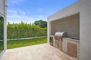 824 W Marbella Ln, Lantana, FL 33462 - Photo 58