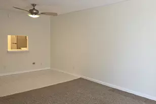 470 Executive Center Dr, West Palm Beach, FL 33401 - Photo 10