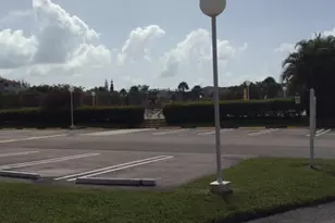 470 Executive Center Dr, West Palm Beach, FL 33401 - Photo 24