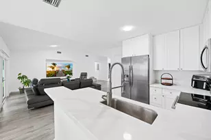 18833 Cloud Lake Cir, Boca Raton, FL 33496 - Photo 4