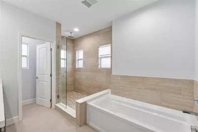 825 NE 17th Way, Fort Lauderdale, FL 33304 - Photo 14