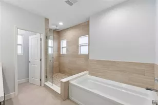 825 NE 17th Way, Fort Lauderdale, FL 33304 - Photo 14