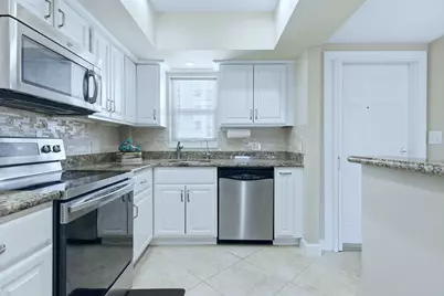 2880 NE 33rd Court #305, Fort Lauderdale, FL 33306 - Photo 8