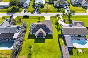 765 NE Eastlake St, Port Saint Lucie, FL 34983 - Photo 48