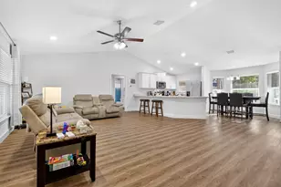 765 NE Eastlake St, Port Saint Lucie, FL 34983 - Photo 42
