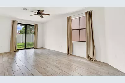 4008 Sequoia Place, Riviera Beach, FL 33410 - Photo 10