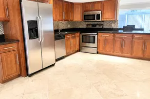 552 E Deer Creek Wildwood Ln Ln E, Deerfield Beach, FL 33442 - Photo 2