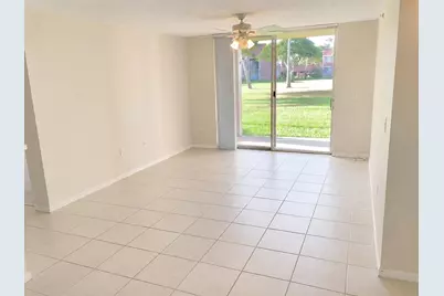 7864 Sonoma Springs Circle #104, Lake Worth, FL 33463 - Photo 4