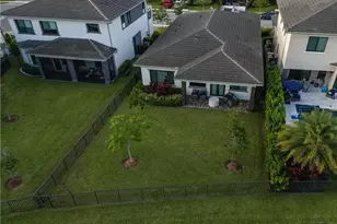 10930 Oceano Wy, Parkland, FL 33076 - Photo 16