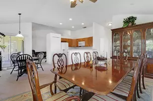 547 SW Butler Ave, Port Saint Lucie, FL 34983 - Photo 28