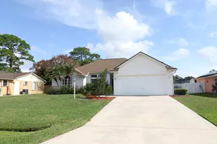 547 SW Butler Ave, Port Saint Lucie, FL 34983 - Photo 2