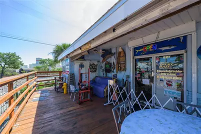 927 N US Highway 1, Fort Pierce, FL  - Photo 2