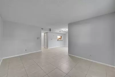 796 NW 91st Terrace, Plantation, FL 33324 - Photo 4