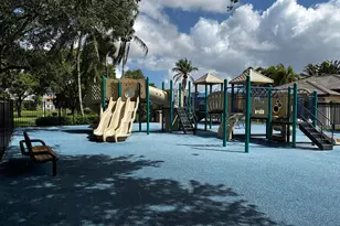 978 Greenwood Rd, Weston, FL 33327 - Photo 68