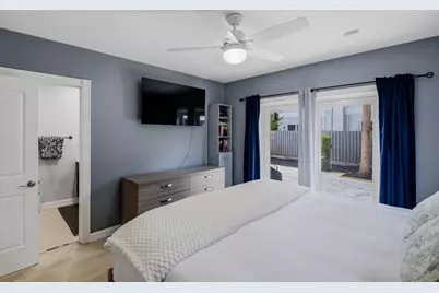 836 NE 17th Terrace, Fort Lauderdale, FL 33304 - Photo 16