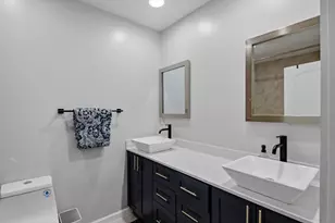 836 NE 17th Terrace, Fort Lauderdale, FL 33304 - Photo 18