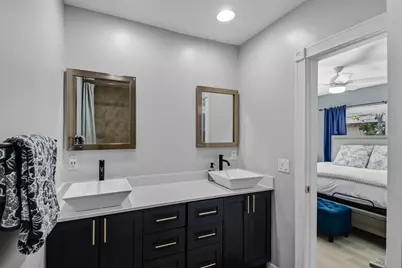 836 NE 17th Terrace, Fort Lauderdale, FL 33304 - Photo 18