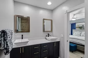 836 NE 17th Terrace, Fort Lauderdale, FL 33304 - Photo 18