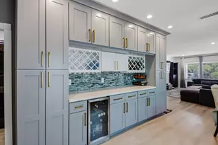 836 NE 17th Terrace, Fort Lauderdale, FL 33304 - Photo 6
