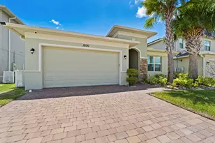 1600 NW Vivanco St, Port Saint Lucie, FL 34986 - Photo 4