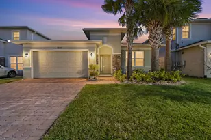 1600 NW Vivanco St, Port Saint Lucie, FL 34986 - Photo 2
