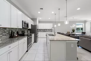 1600 NW Vivanco St, Port Saint Lucie, FL 34986 - Photo 4