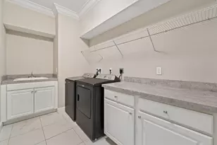 1600 NW Vivanco St, Port Saint Lucie, FL 34986 - Photo 26