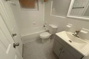 2285 NE 172nd St, North Miami Beach, FL 33160 - Photo 4