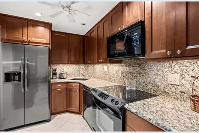 1940 NE 2nd Avenue #101j, Wilton Manors, FL 33305 - Photo 10