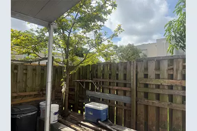 14225 Memorial Hwy 1F Highway #1f, Miami, FL 33161 - Photo 16
