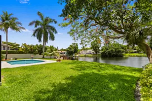 8540 N Lake Dasha Dr, Plantation, FL 33324 - Photo 10