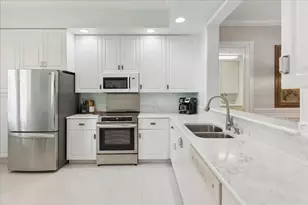 19 W Harbour Isle Dr Dr W, Fort Pierce, FL 34949 - Photo 10