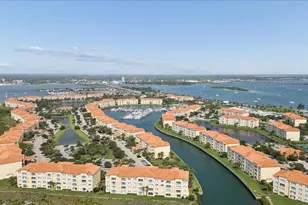 19 W Harbour Isle Dr Dr W, Fort Pierce, FL 34949 - Photo 4