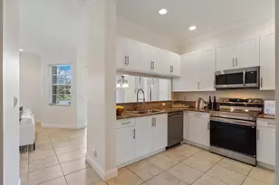 3505 Lakeside Dr, Davie, FL 33328 - Photo 8