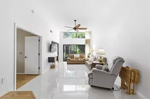 6670 Canary Palm Cir, Boca Raton, FL 33433 - Photo 10