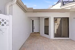6670 Canary Palm Cir, Boca Raton, FL 33433 - Photo 2