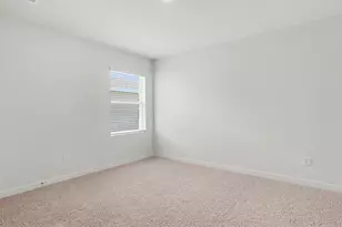 9597 Venetian Sq, Vero Beach, FL 32966 - Photo 10