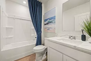 9069 Venetian Sq, Vero Beach, FL 32966 - Photo 10